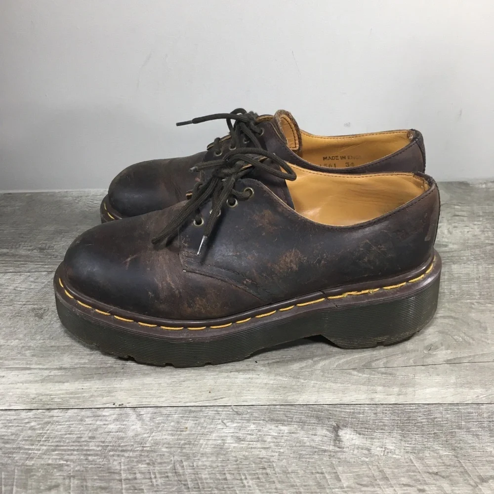 Dr. Doc Martens 1561 England Chunky Crazy Horse Leather Women’s Shoes Vintage 7